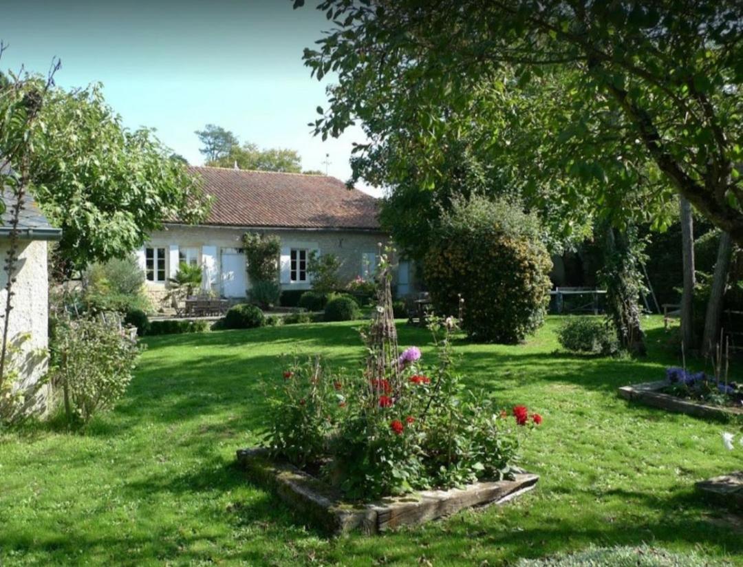 Chambre D'Hotes A Mignaloux-Beauvoir- Le Thil 外观 照片